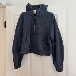 Lululemon Black Scuba Half Zip Size M/L